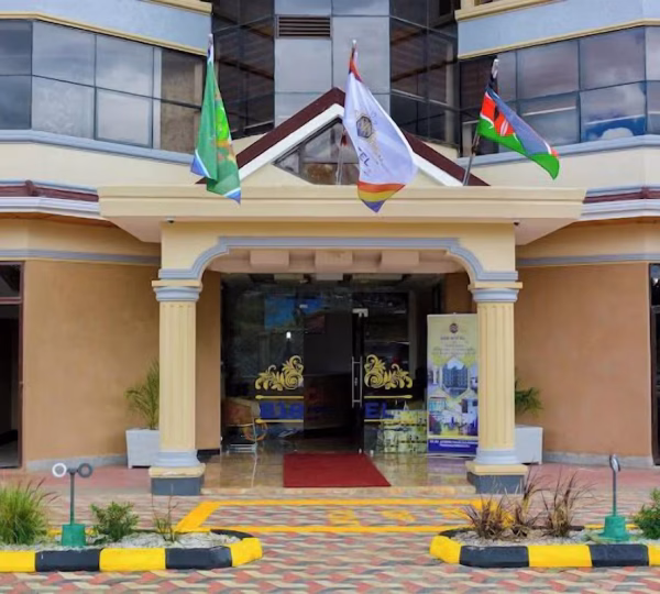 The 818 Hotel Ol Kalou