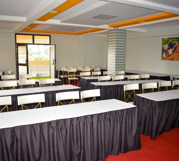 The 818 Hotel Ol Kalou